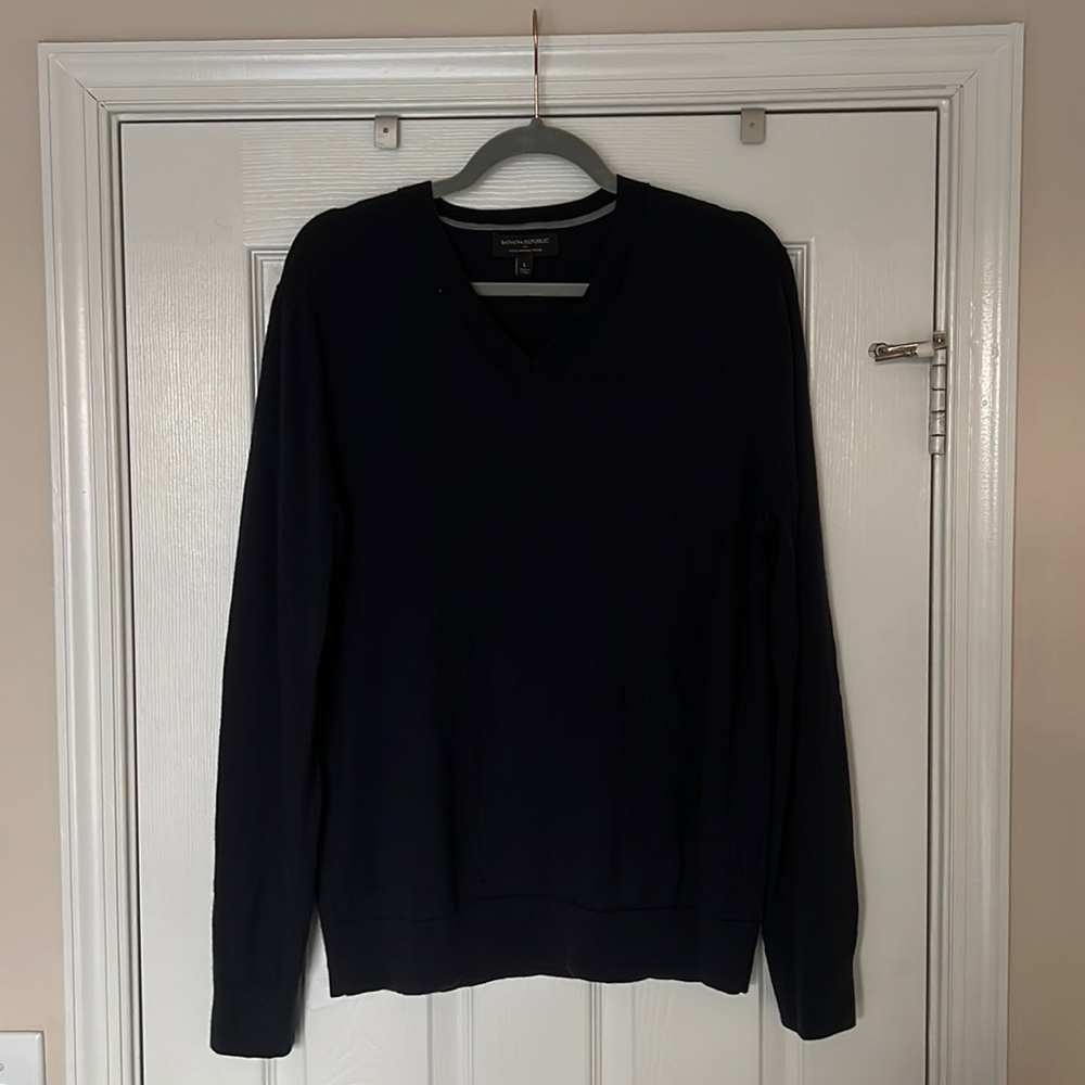 V-Neck Sweater 100% Merino Wool